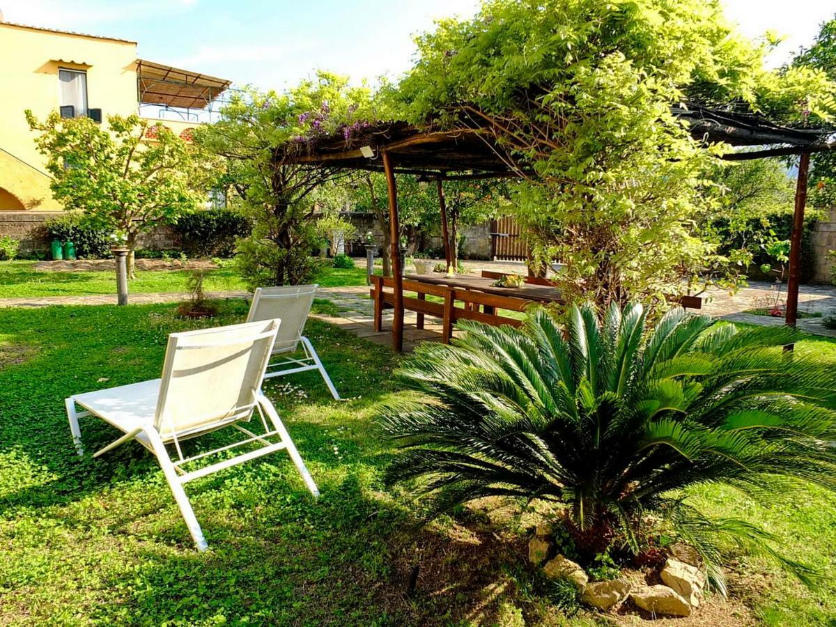 B&B Villa Elisa Meta Exterior foto