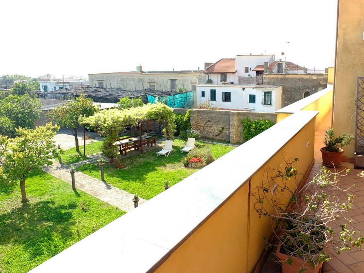 B&B Villa Elisa Meta Exterior foto